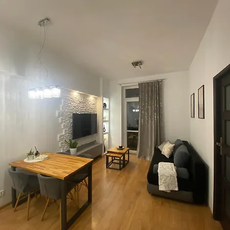 Easy Przy S6 I Strefie Ekonomicznej Faktura Apartament